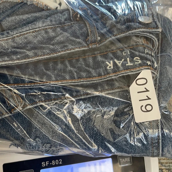 90s Boyfriend Vanilla Star Distressed Super High Rise Jeans sz 13 - Picture 11 of 11